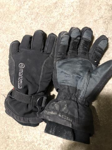 Lost gloves